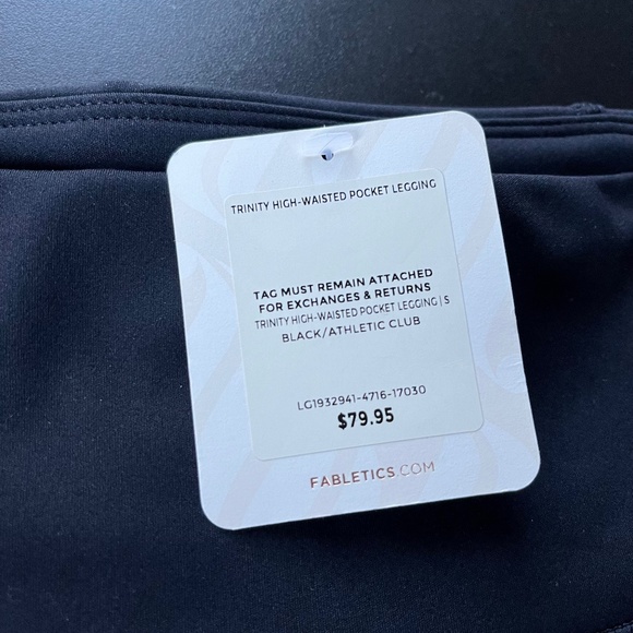 NWT Fabletics Trinity High Waisted Pocket Legging - Picture 2 of 2